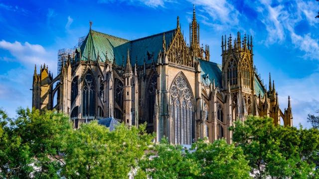 Les Saints des Derniers jours participent à une rencontre interreligieuse lors de la visite du pape Léon XIV en France 