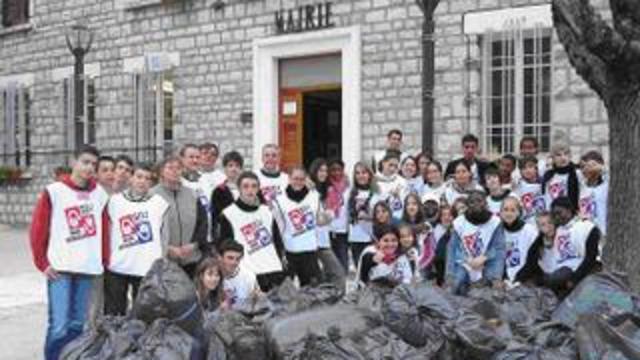 Activité de service conférence de jeunesse