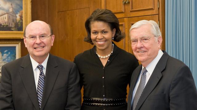 MichelleObamavisittoHQ_orig_3435x2400.jpg