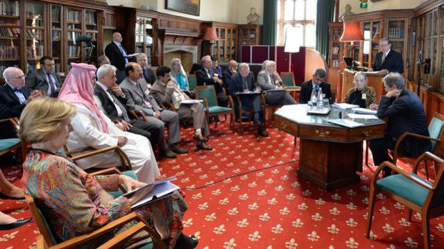 Conférence parrainée par la Fondation AMAR au château de Windsor sur la persécution religieuse.