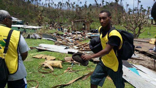 Aide humanitaire après le cyclone Winston à Fidji